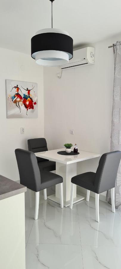 Apartments Orlic Sali  Kültér fotó